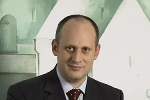 Sa&scaron;a Podbr&scaron;ček na čelu Uprave Chromosa boja i lakova