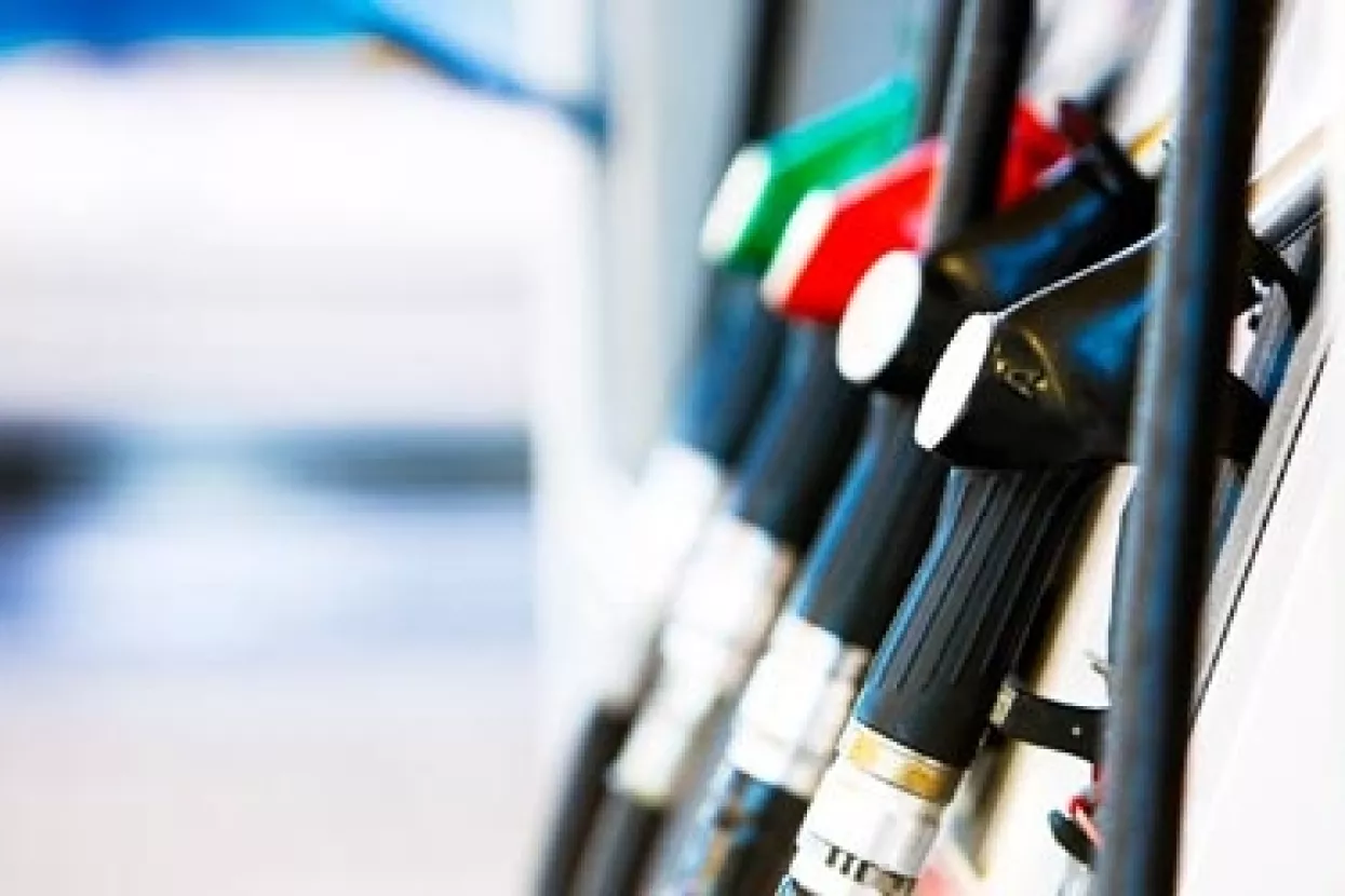 Rasla prodaja goriva, željezne robe i duhanskih proizvoda