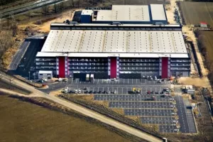 M San baca se na tržište igračaka