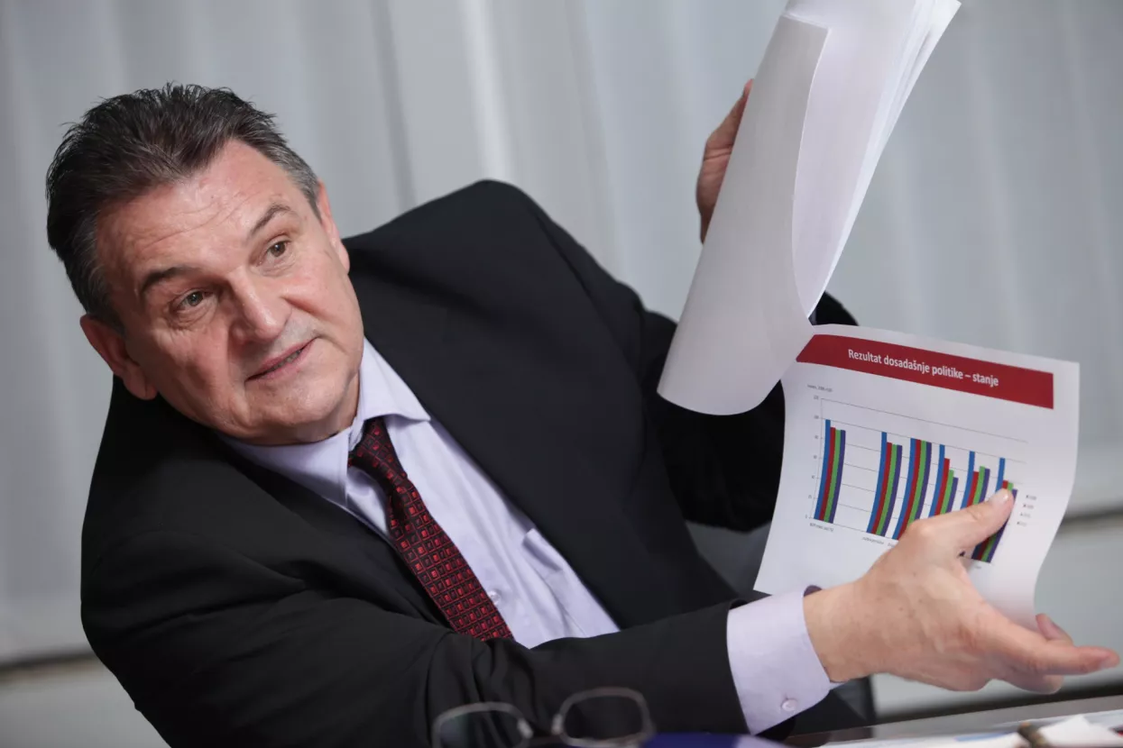 Čačić računa na 400 milijuna eura privatnih investicija