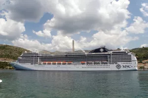 U Dubrovnik uplovio prvi ovogodi&scaron;nji kruzer