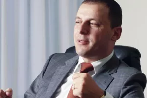 Na čelo HP-a Vlada predlaže Alena Premužaka umjesto Roberta Jukića