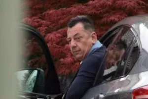 Policija pretražuje stan Stjepana Fiolića