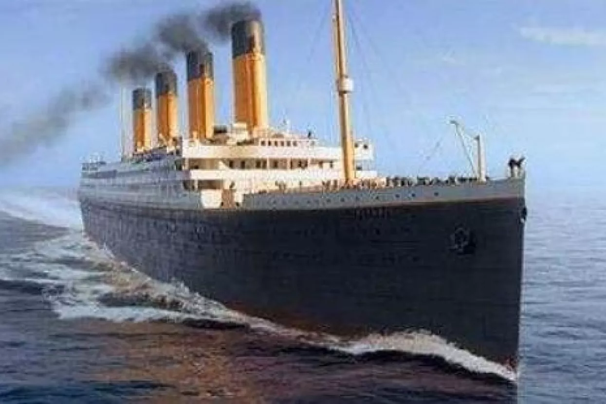 Gradi se nepotopivi Titanic II