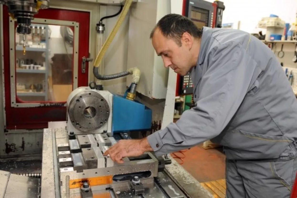 Raste broj zaposlenih u obrtu i slobodnim profesijama