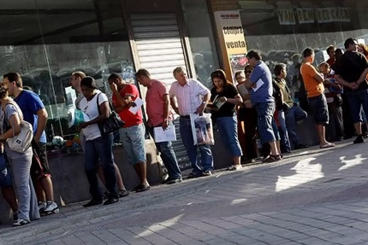 Broj nezaposlenih smanjit će se 2013.