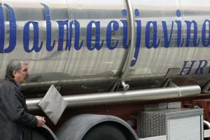 Dionice Dalmacijavina povlače se sa Redovitog trži&scaron;ta ZSE-a