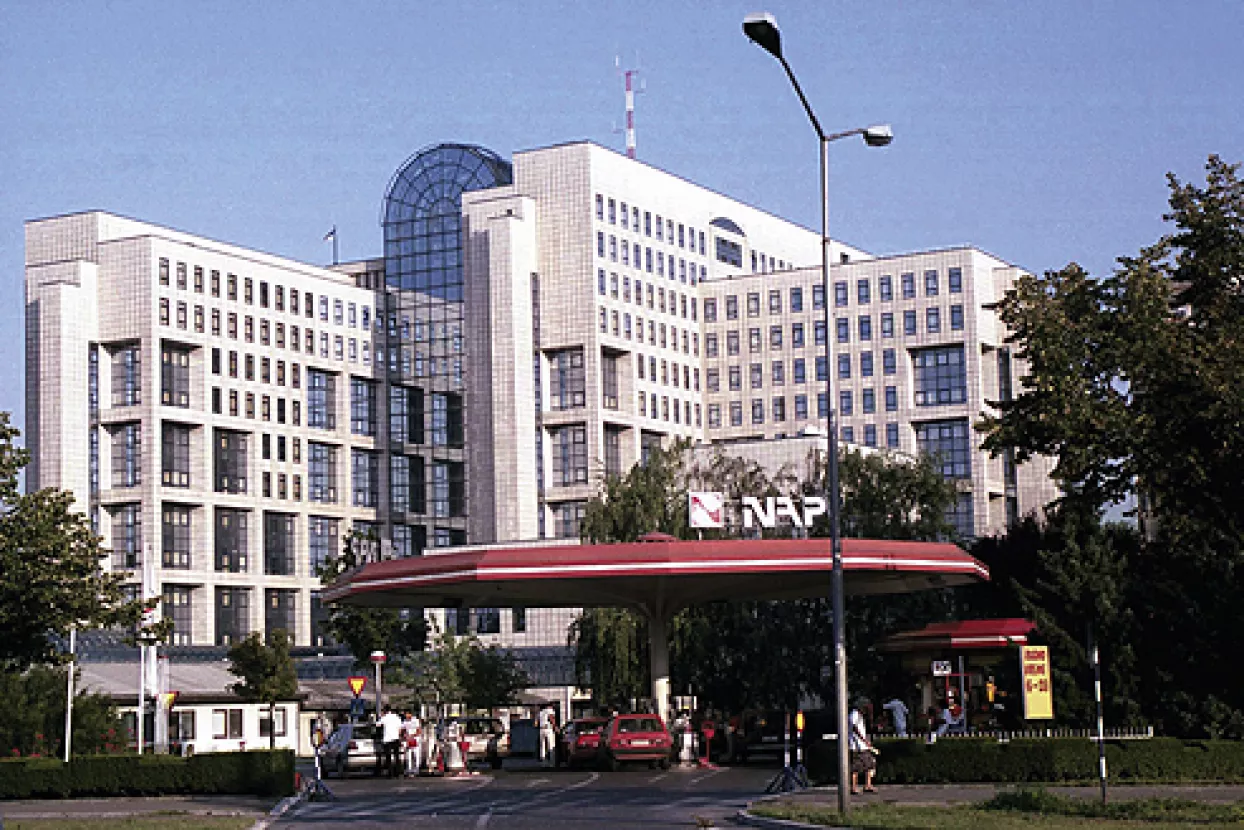 'Kupnja Naftne industrije Srbije isplatila bi se za dvije godine'