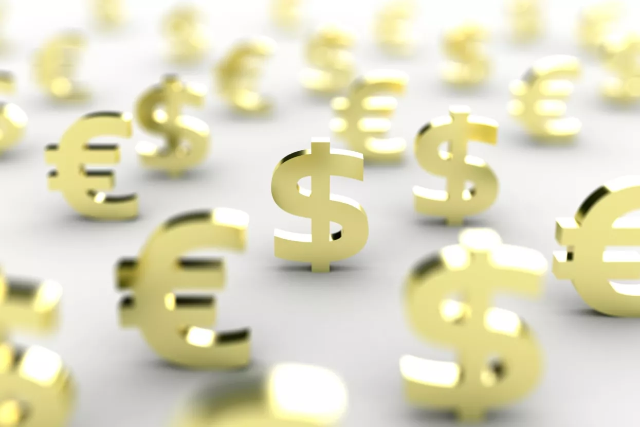 Euro u odnosu na dolar na najnižoj razini od 2010.