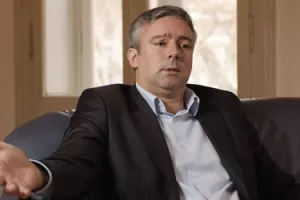 'Kadrovi koji nas trebaju izvući iz krize odabrani su po političkom ključu'