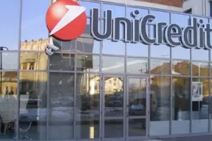 UniCredit pred reorganizacijom