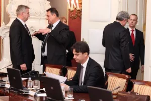 Oprost dugova za one slabijeg imovinskog stanja