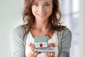 Hrvati još uvijek ne rasprodaju imovinu zbog krize