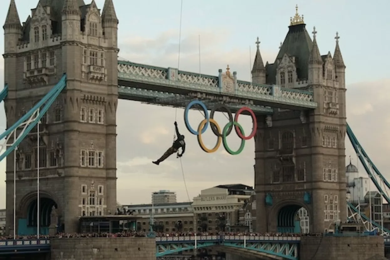 Olimpijska baklja stigla u London