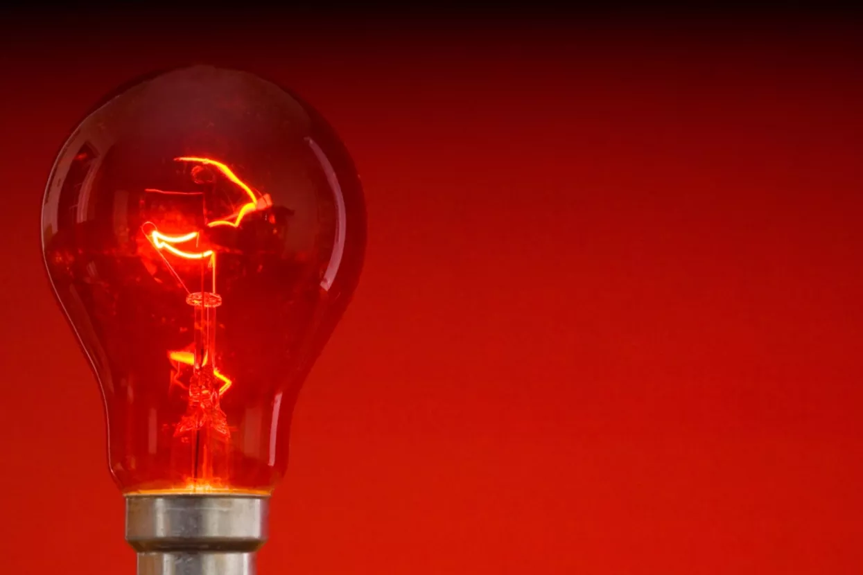 HEP će subvencionirati štedne žarulje i kupnju solarnih ploča