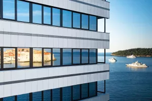 Lukšić nudi 89,93 kune za dionice Excelsiora, 300 kuna za Bellevue