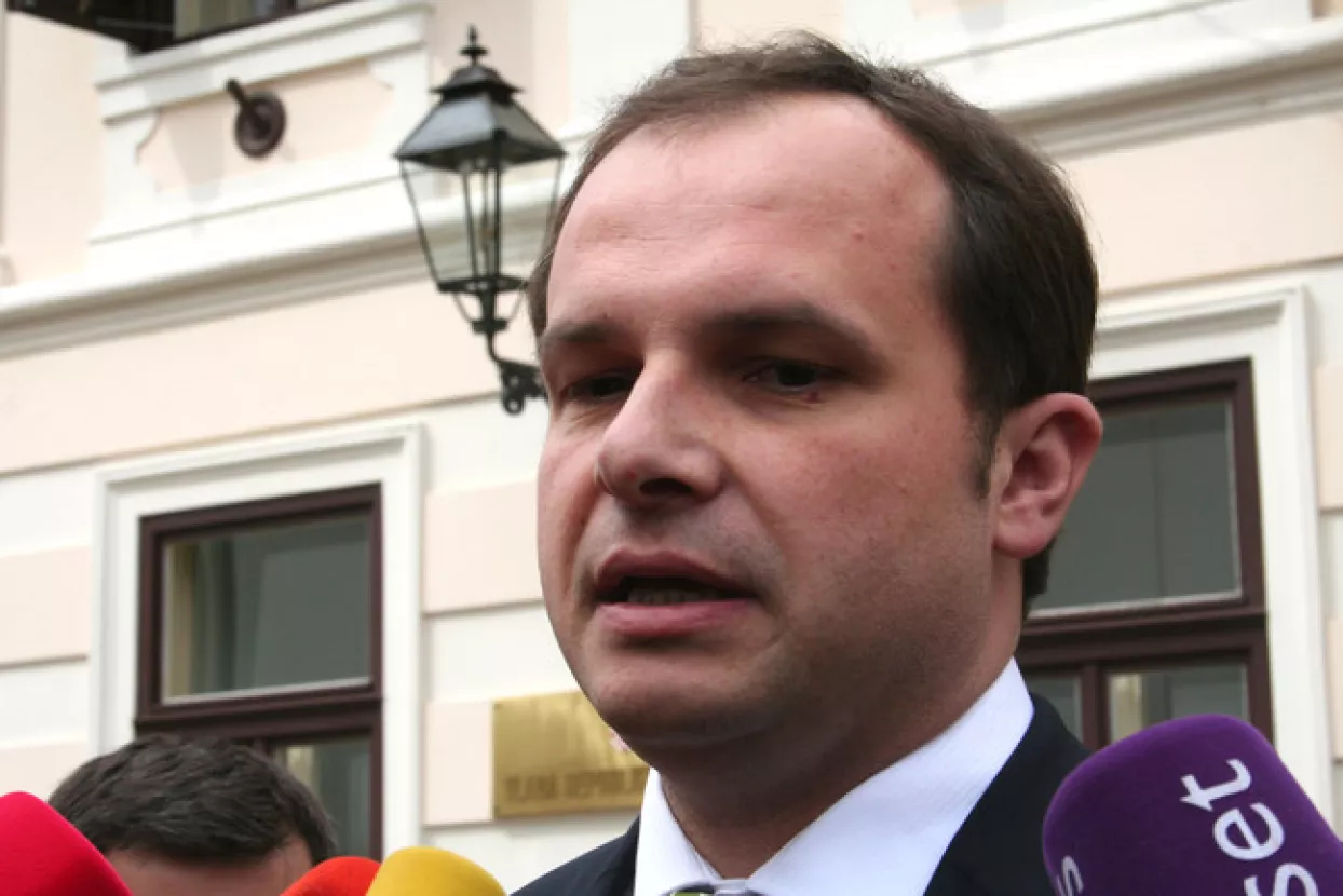 Sindikat vozača traži razgovor s ministrom Hajdaš Dončićem