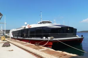 Hrvatski katamaran zaplovit će Temzom