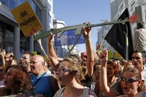 Portugalci poručili: Nek trojka ide dovraga!