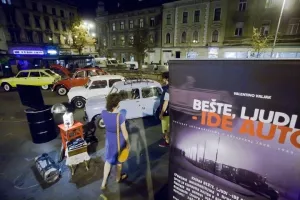 Muzej automobila Ferdinand Budicki na otvorenom