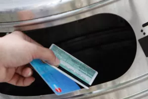 Oko 17 posto Hrvata bez ijedne kartice