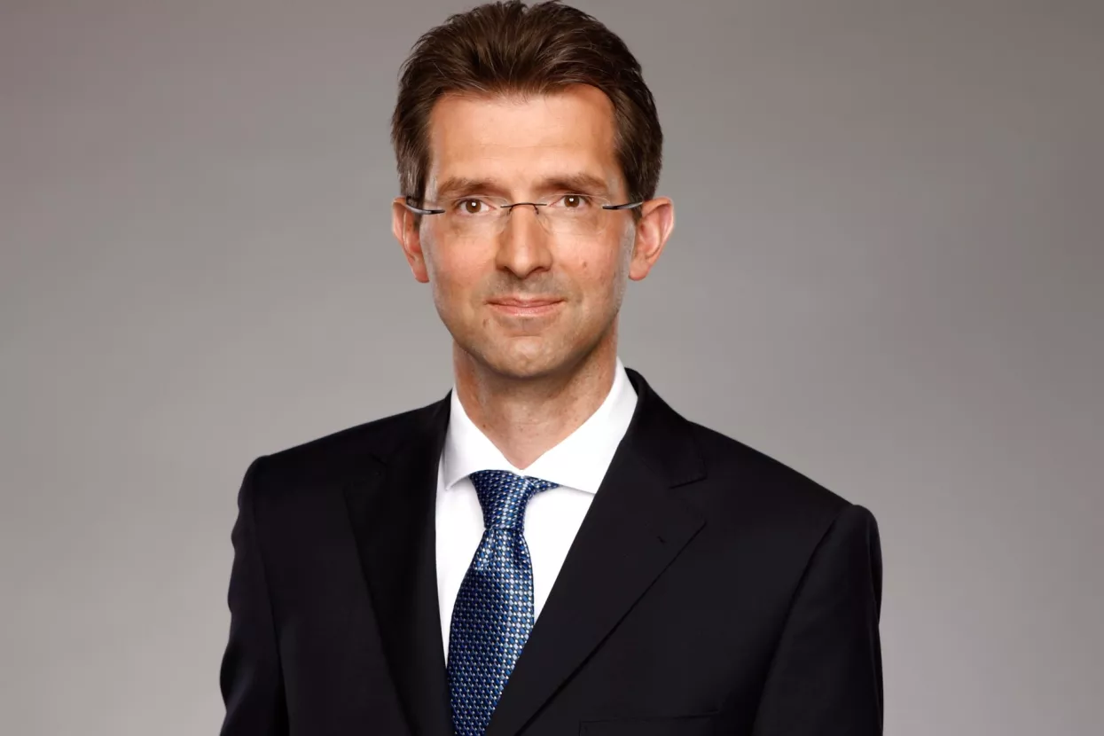 EOS Grupi dodijeljen A rejting