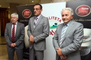 Nema subvencije od 42 lipe, seljaci najavljuju prosvjede