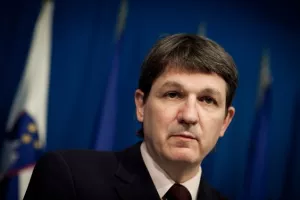 Slovenija će sama financirati sanaciju bankarskog sustava