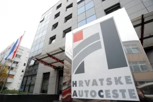 Prskalo, Legac i Kandžija traže 3,3 milijuna kuna od HAC-a