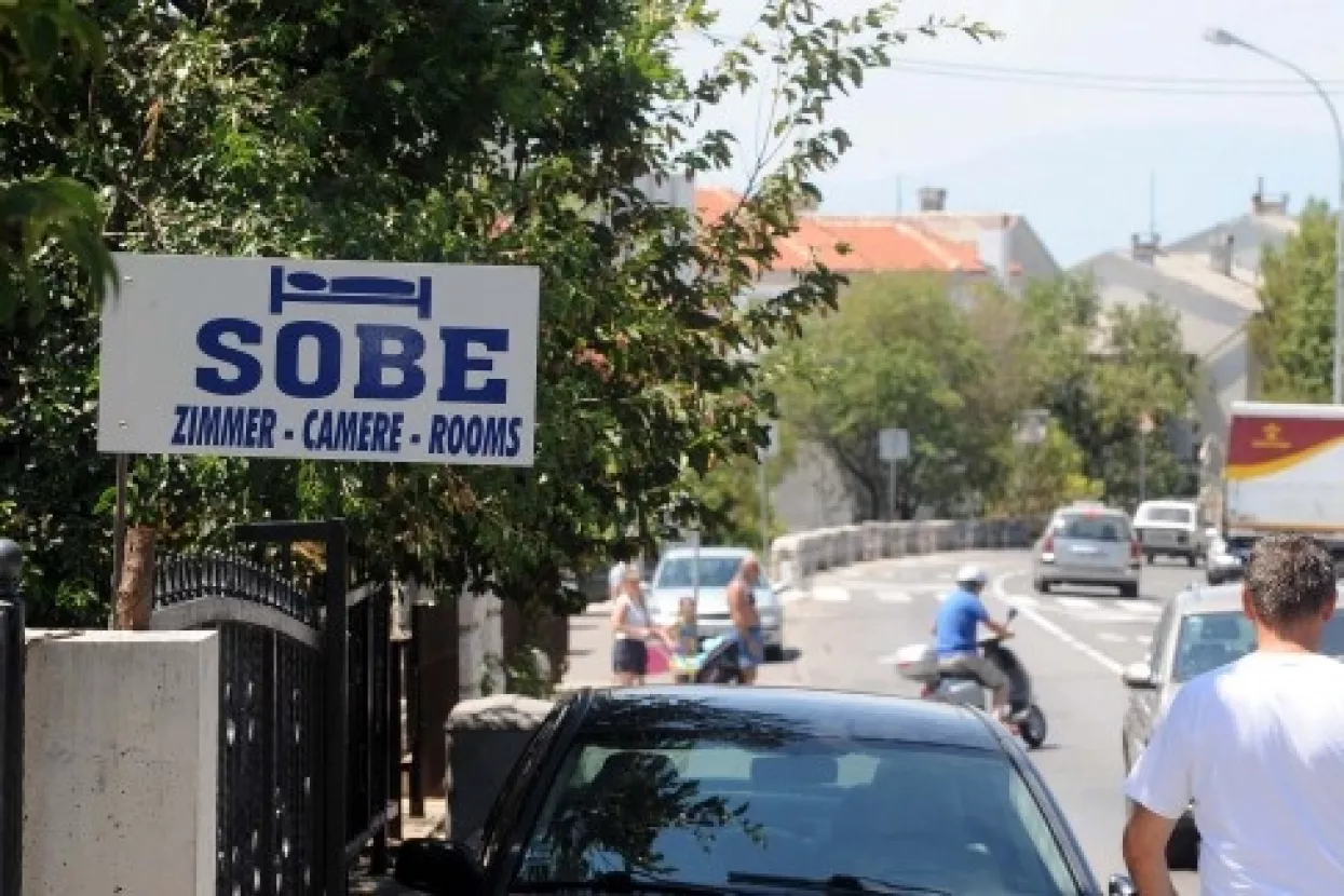 Privatni smještaj 'odradio' najviše noćenja