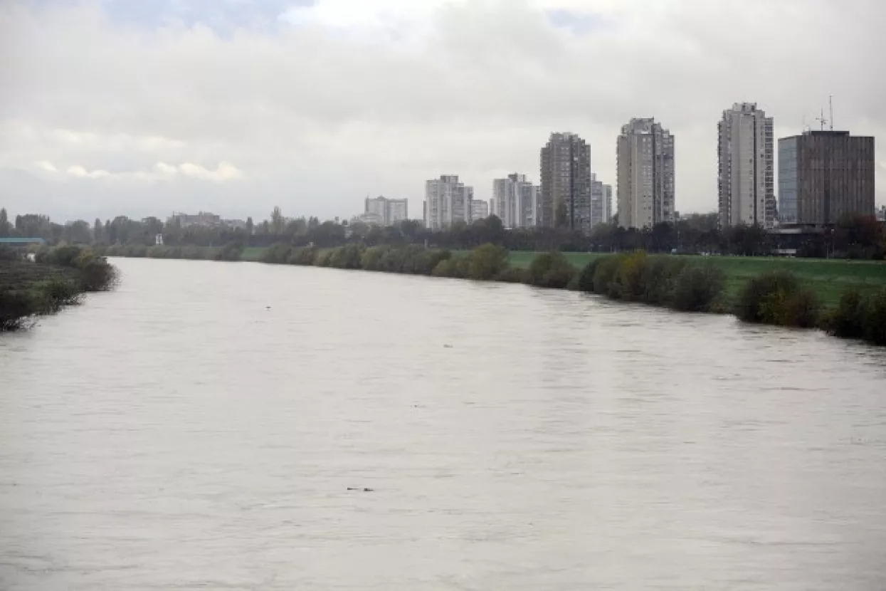 Vrhunac vodenog vala u Zagrebu oko 16 sati