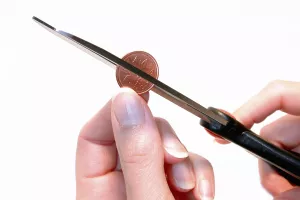 Vlada treba kresati proračun umjesto da uvodi nove poreze