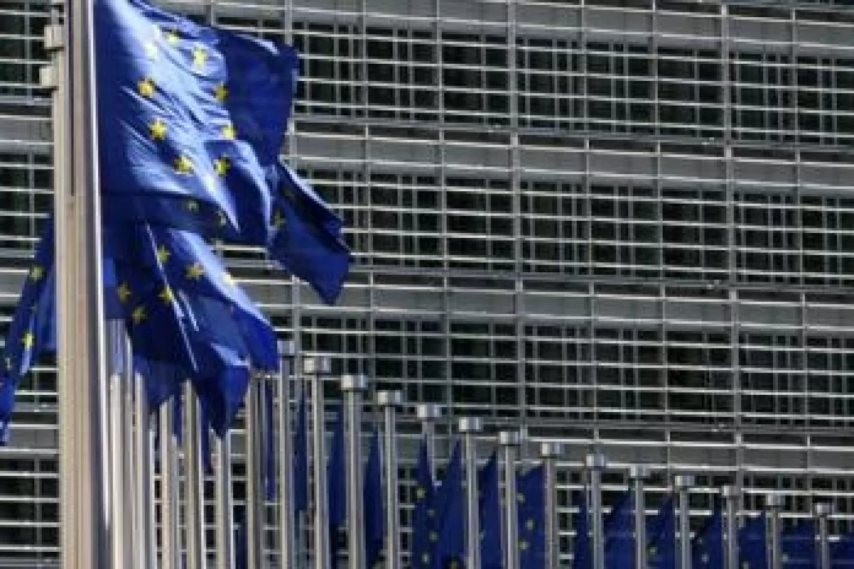 Bruxelles: Nastavite borbu protiv korupcije