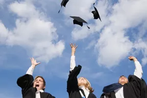 Prvi doktorski studij upisuje studente