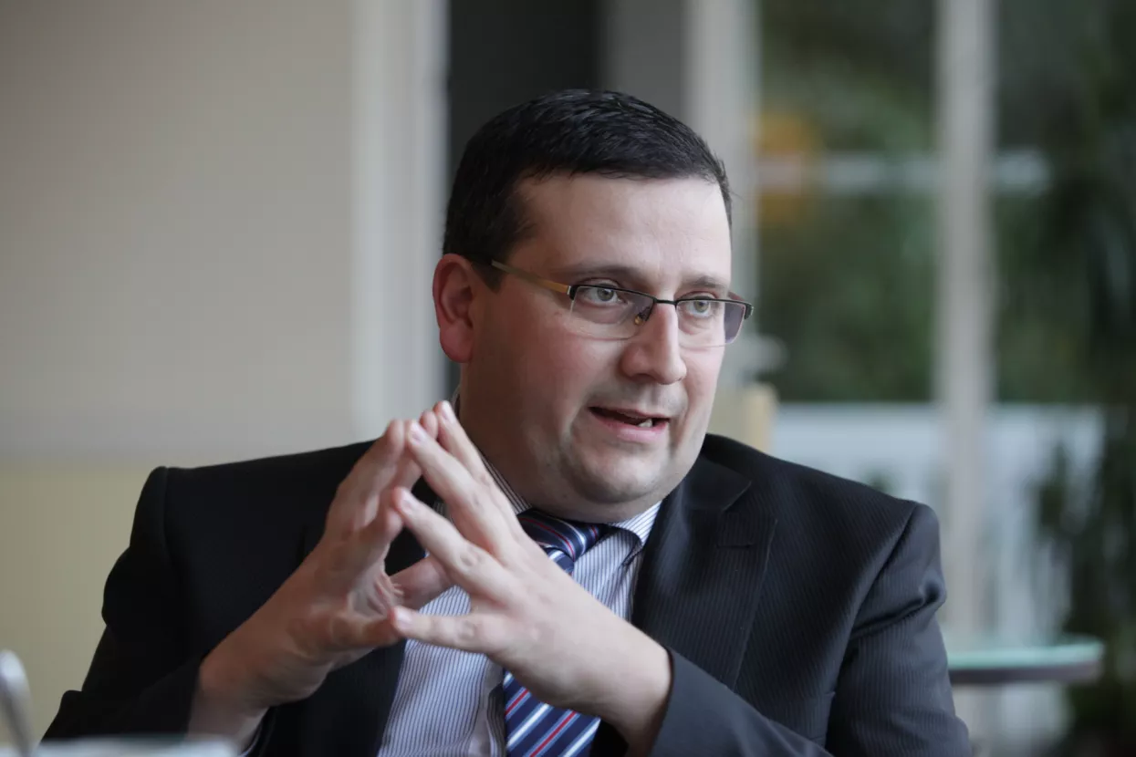 Obnova pruge Zagreb - Rijeka korisnija je Luci od nizinske pruge