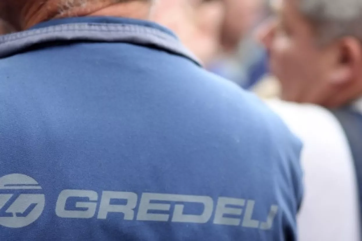 Gredelj nastavlja s radom