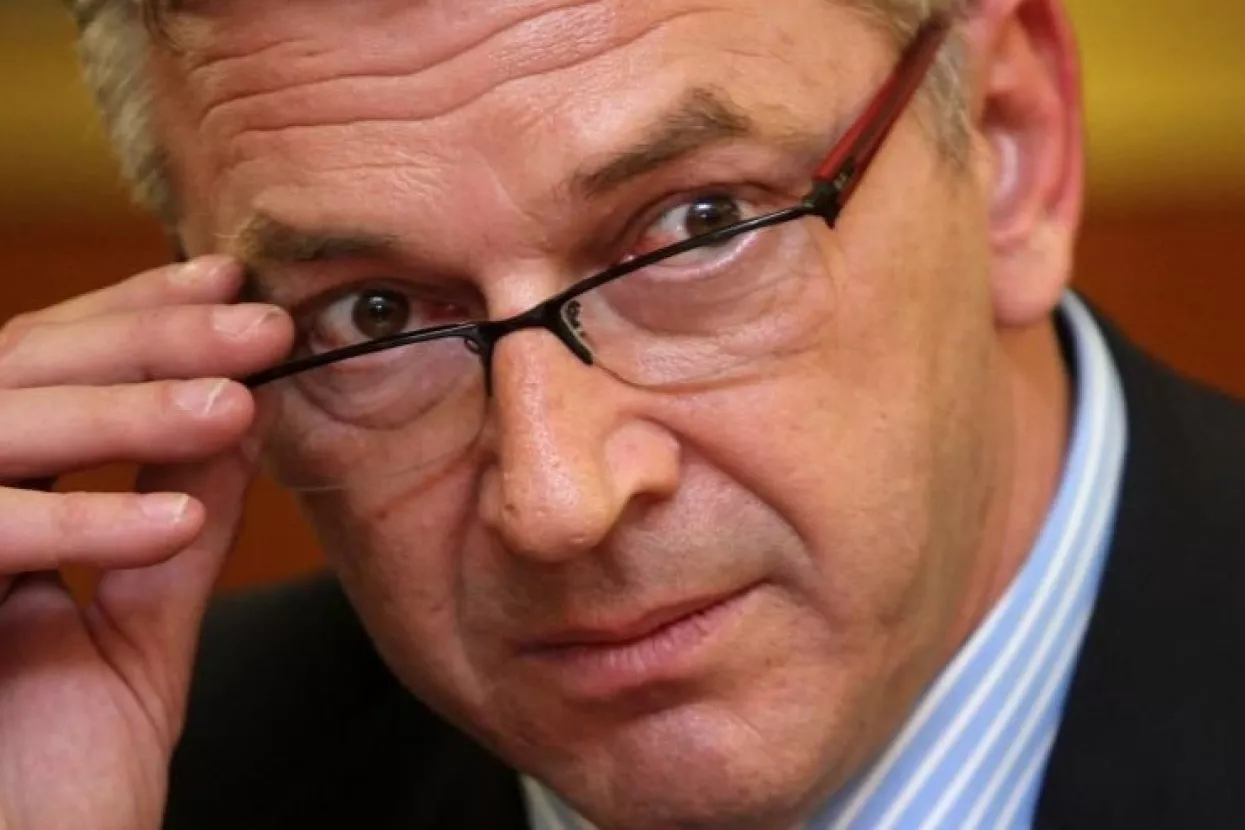 Ostojić: Ne znam ništa o praćenju Bajića i novinara