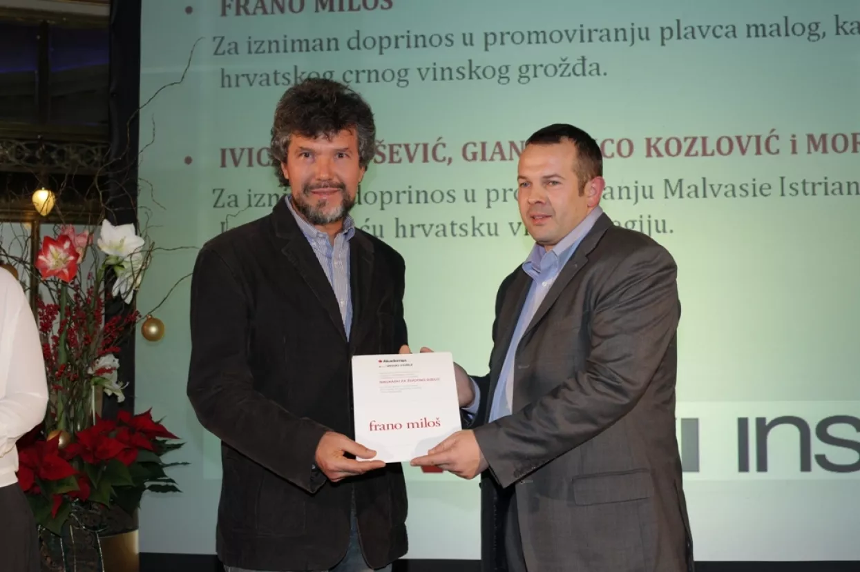 FOTO: Nagrade najboljim vinarima i restoranima