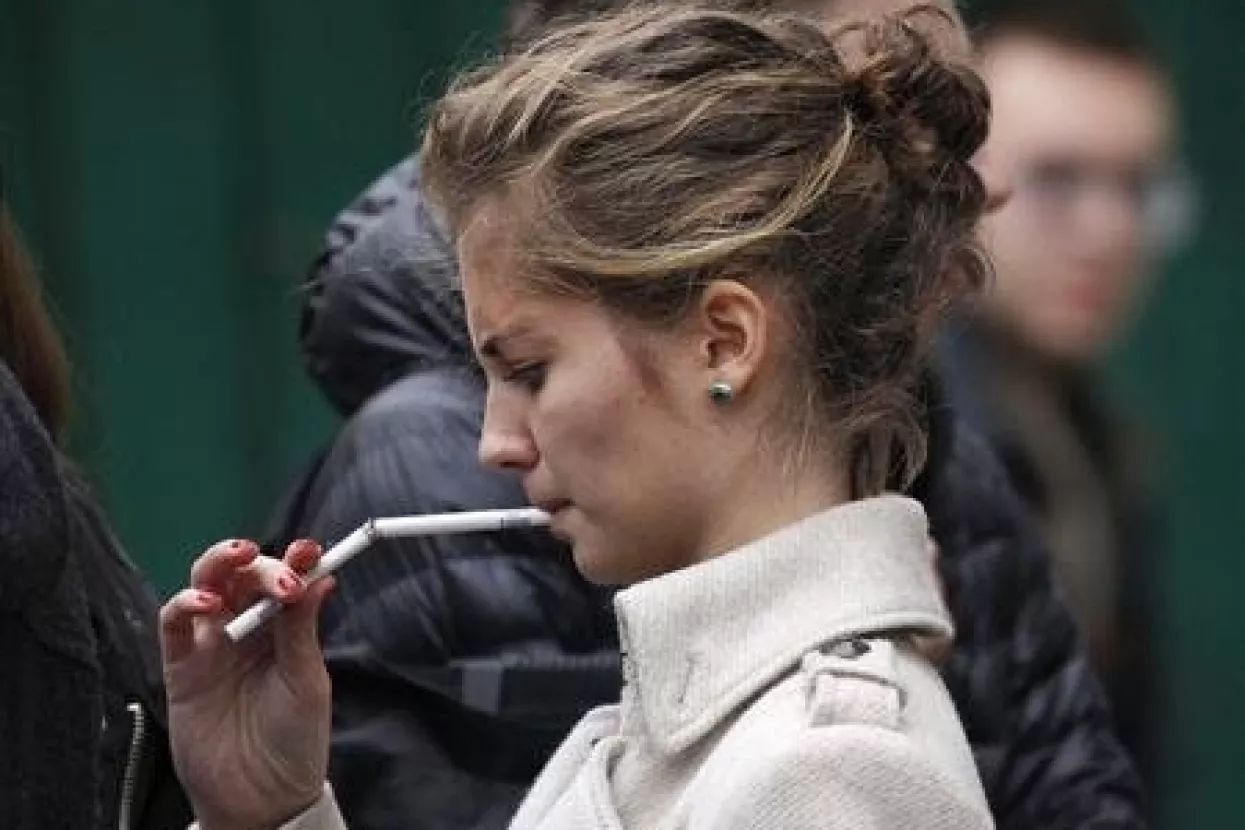 Rusija zabranjuje pušenje u javnim prostorima