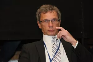 Vujčić: Loše ekonomske ideje su poput žohara