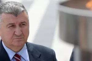 Razriješen Dinko Mikulić