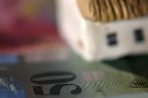 Zaduženima u švicarcima kamata će samo rasti