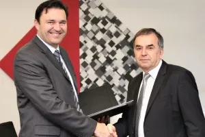 IN2 dobio Oracle Platinum status