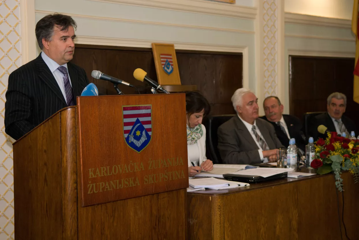 Karlovačka županija poziva Vladu na sanaciju bolnice