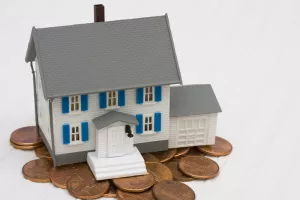 Komunalna naknada relikt socijalizma, Sabor o porezu na nekretnine u travnju