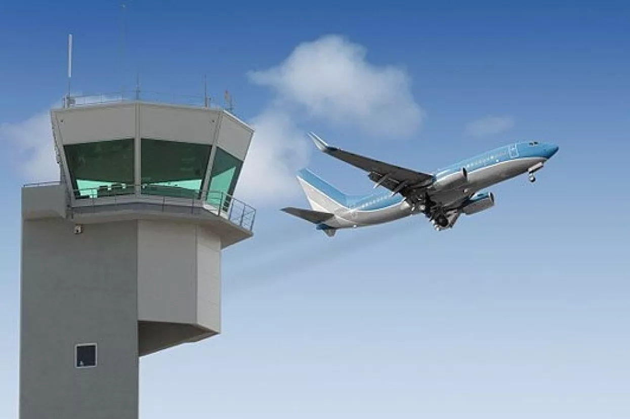 BiH od Zagreba i Beograda preuzima nadzor zračnog prometa