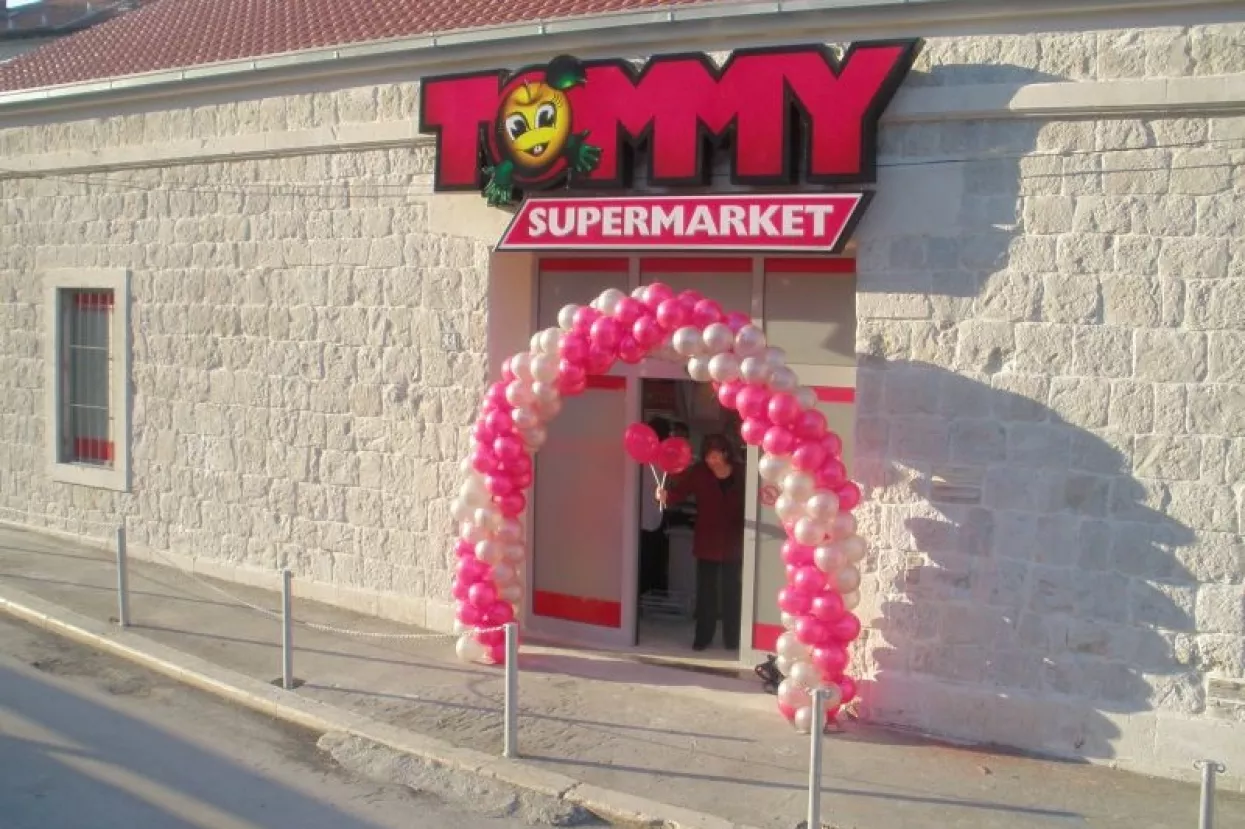 Tommyju kazna od 93.000 kuna