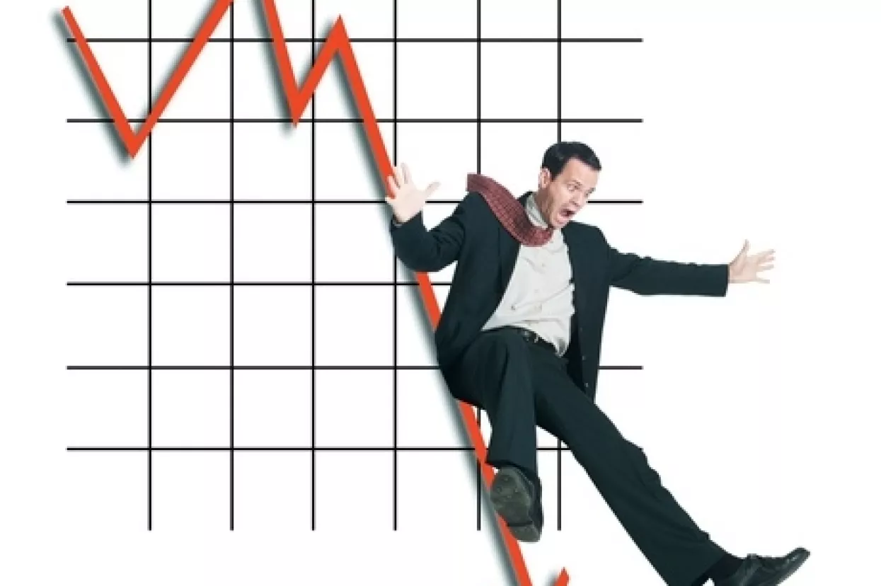 Mirex nastavio s padom