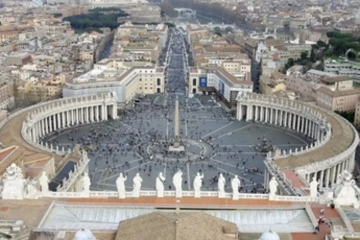 Istraga u Vatikanskoj banci: Uhićen biskup