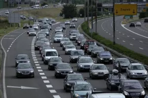 'Prilagodbom cijena vlast bi dobila većinu vozila na autoceste'